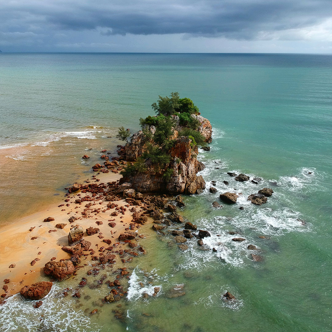 scenic-view-sea-against-sky